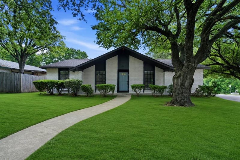 6422 Faircove Circle, Garland TX 75043