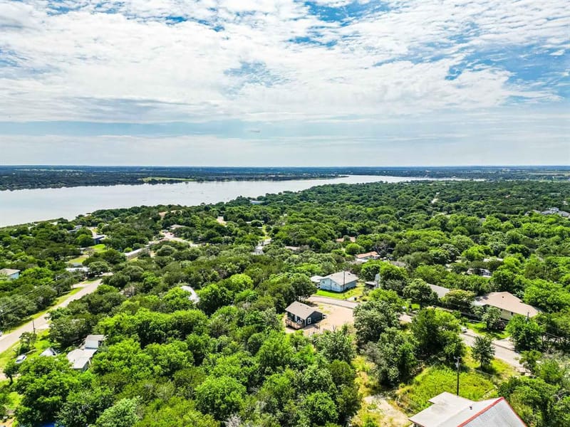 4315 Mountain Hollow Drive, Granbury TX 76048 - Photo 33