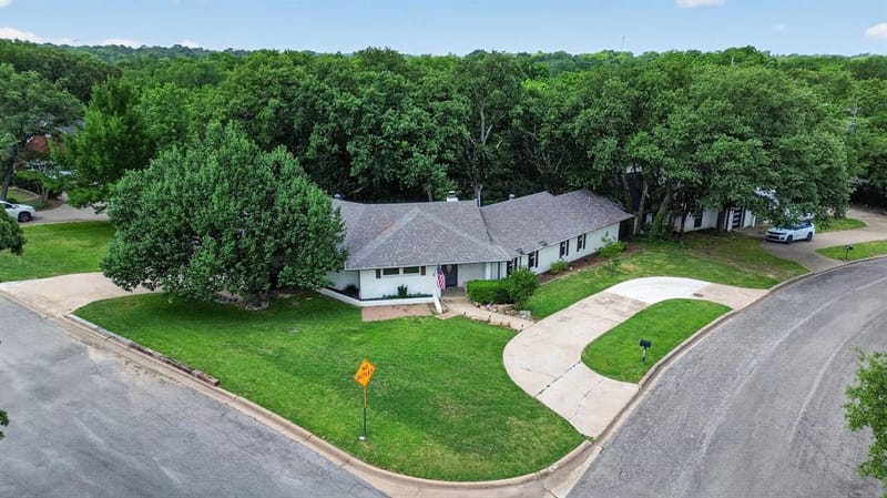 2208 Turtle Creek Drive, Sherman TX 75092 - Photo 35