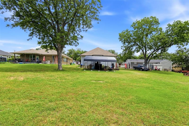 1409 Denton Drive, Carrollton TX 75006 - Photo 29