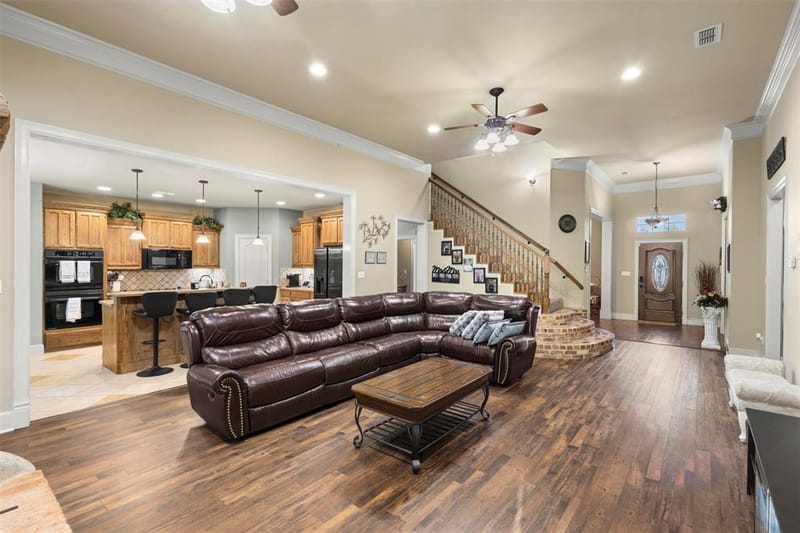 105 Country Ridge Court, Red Oak TX 75154 - Photo 6