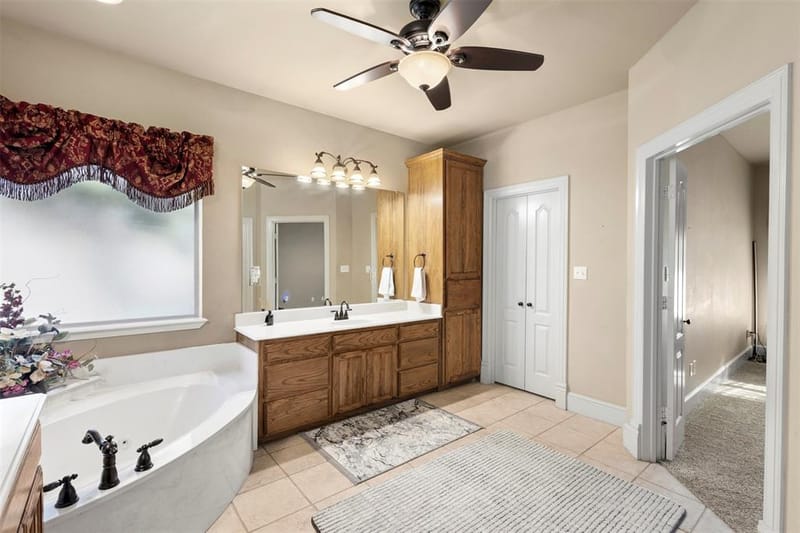 105 Country Ridge Court, Red Oak TX 75154 - Photo 21