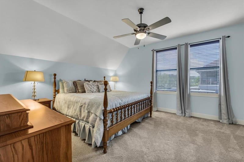 404 Charleston Park Drive, Woodway TX 76712 - Photo 25