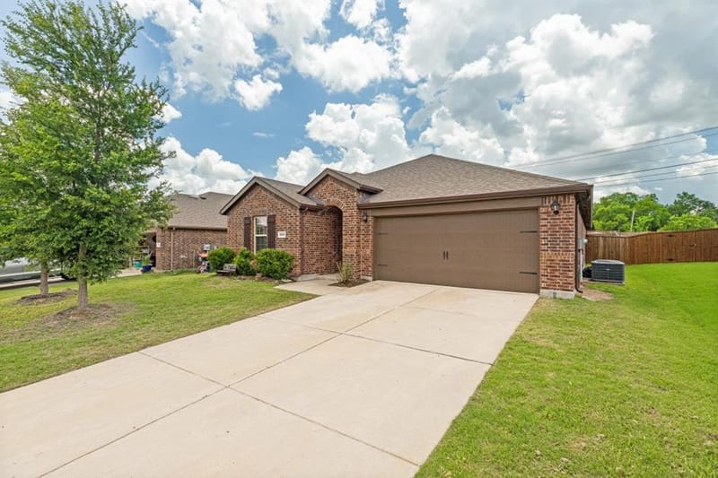 1017 Crepe Myrtle Lane, Anna TX 75409 - Photo 2
