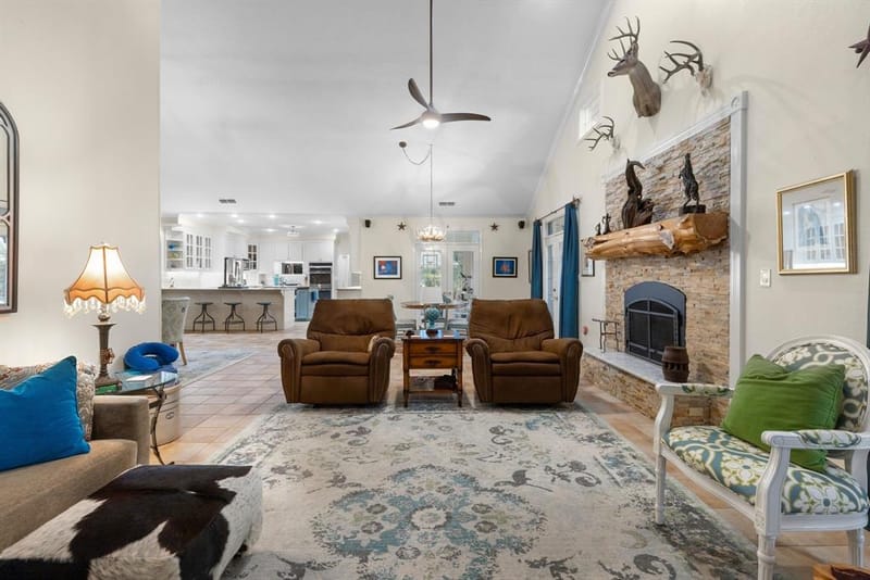 1185 Rs County Road 3503, Emory TX 75440 - Photo 6