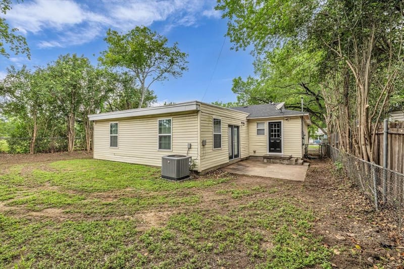 3904 James Avenue, Waco TX 76711 - Photo 24