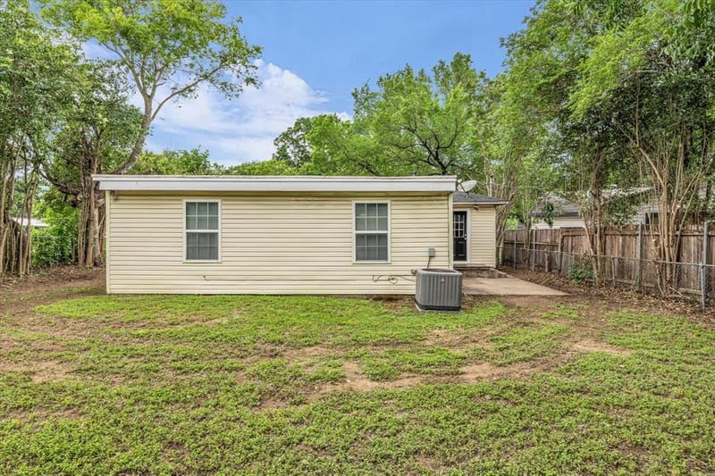 3904 James Avenue, Waco TX 76711 - Photo 25