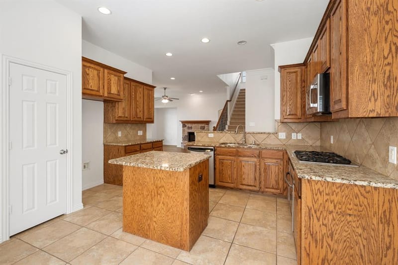 7510 Handen Drive, Rowlett TX 75089 - Photo 17