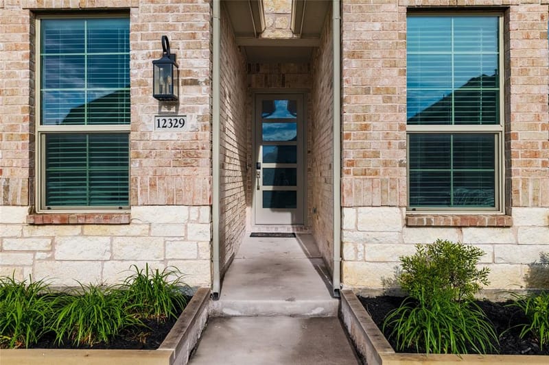 12329 Hulson Trail, Fort Worth TX 76052 - Photo 6