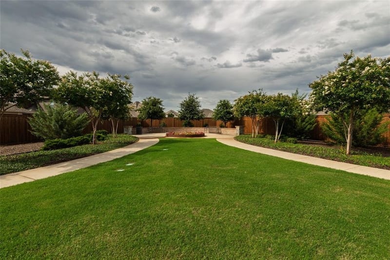 12329 Hulson Trail, Fort Worth TX 76052 - Photo 36