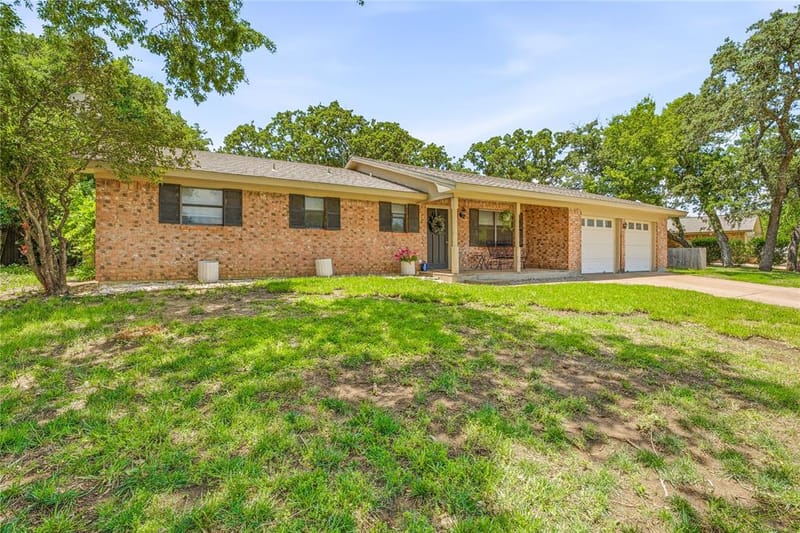 510 Spring Meadow Street, Stephenville TX 76401