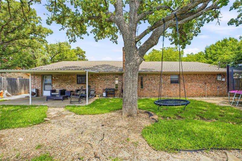 510 Spring Meadow Street, Stephenville TX 76401 - Photo 25