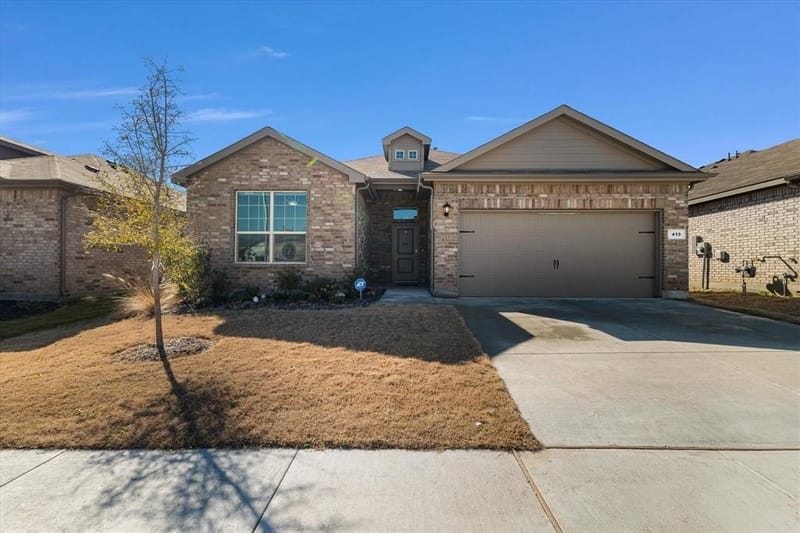 413 drowsy water Trail, Fort Worth TX 76131