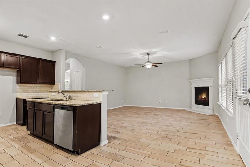 1009 N Churchill Drive, Fate TX 75189 - Photo 9