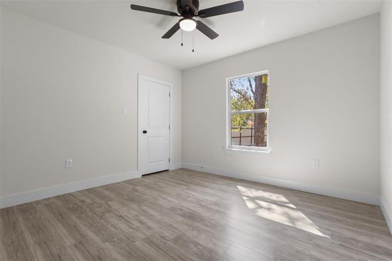 1367 Friendship Drive, Dallas TX 75217 - Photo 23