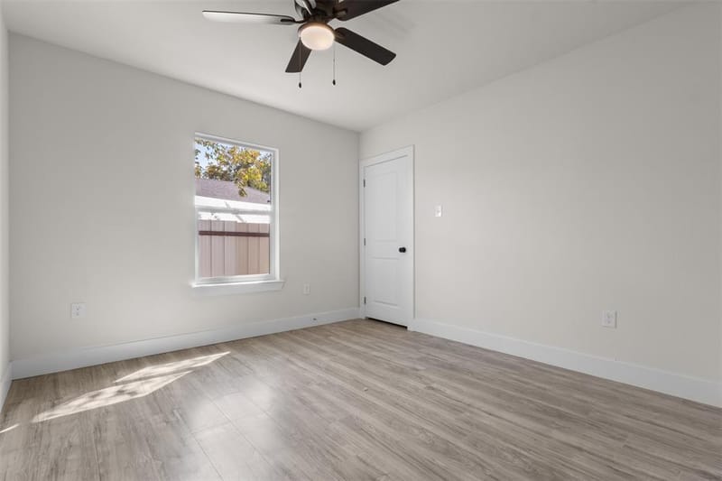 1367 Friendship Drive, Dallas TX 75217 - Photo 22