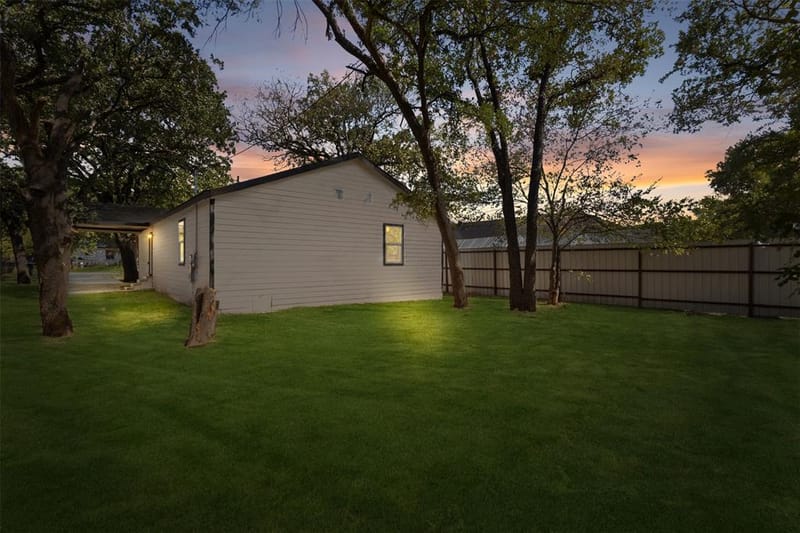 1367 Friendship Drive, Dallas TX 75217 - Photo 29