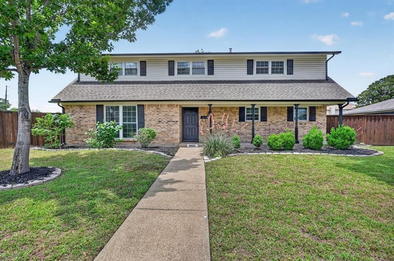 3625 Parader Court, Dallas TX 75228 - Photo 2