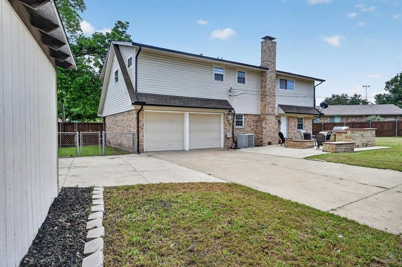3625 Parader Court, Dallas TX 75228 - Photo 32