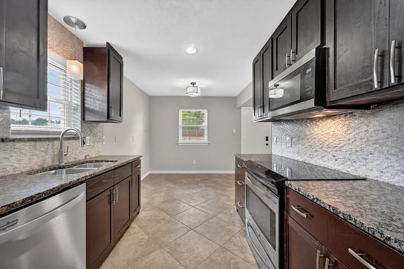 3625 Parader Court, Dallas TX 75228 - Photo 11