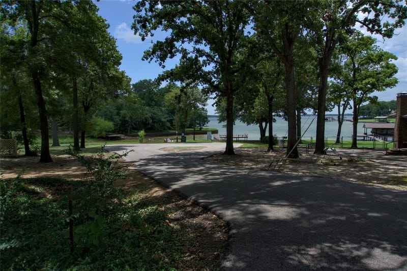 124 Armada Loop, Payne Springs TX 75156 - Photo 30