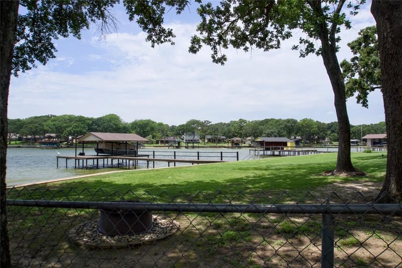 124 Armada Loop, Payne Springs TX 75156 - Photo 29