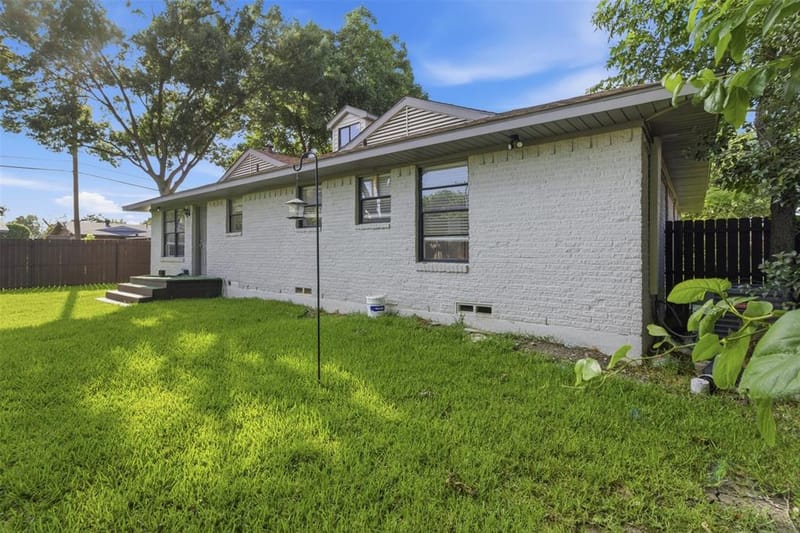 2942 Townsend Drive, Dallas TX 75229 - Photo 40