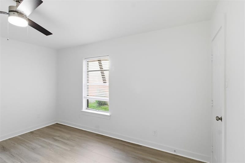 2942 Townsend Drive, Dallas TX 75229 - Photo 29
