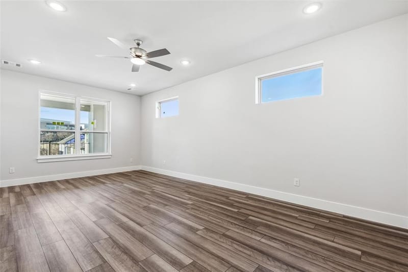8150 BROMLEY Drive, Dallas TX 75231 - Photo 22