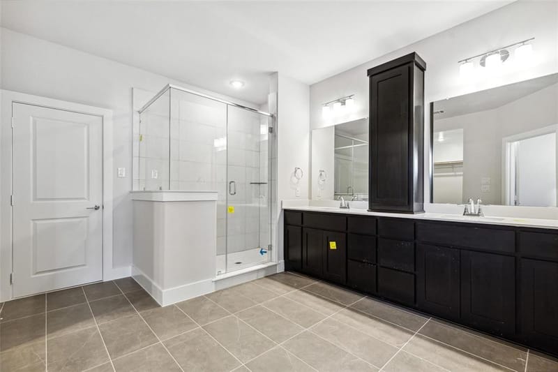 8150 BROMLEY Drive, Dallas TX 75231 - Photo 24