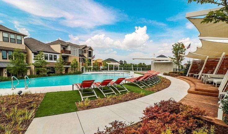 8150 BROMLEY Drive, Dallas TX 75231 - Photo 31