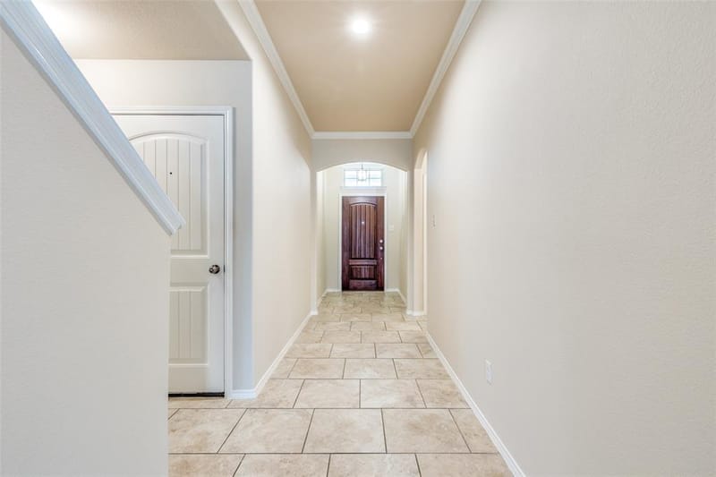 520 Pollyann Trail, Fort Worth TX 76052 - Photo 2