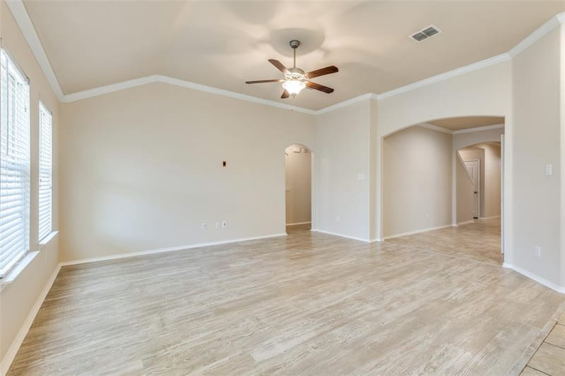 520 Pollyann Trail, Fort Worth TX 76052 - Photo 3