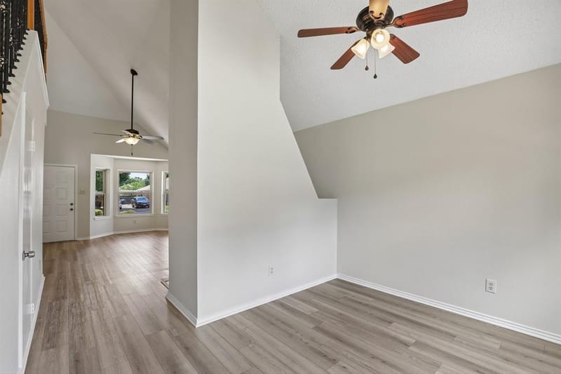 2710 Newkirk Court, Euless TX 76039 - Photo 5