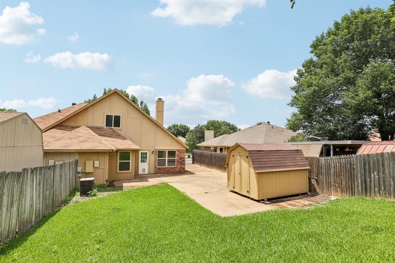 2710 Newkirk Court, Euless TX 76039 - Photo 24