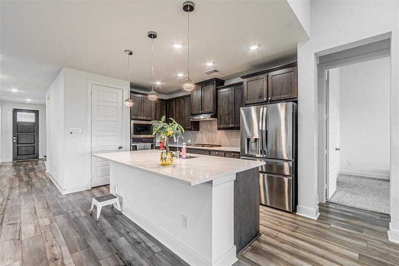 5028 Sandbrock Parkway, Aubrey TX 76227 - Photo 13