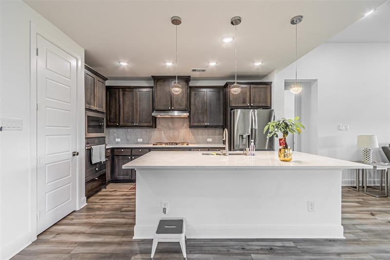 5028 Sandbrock Parkway, Aubrey TX 76227 - Photo 12