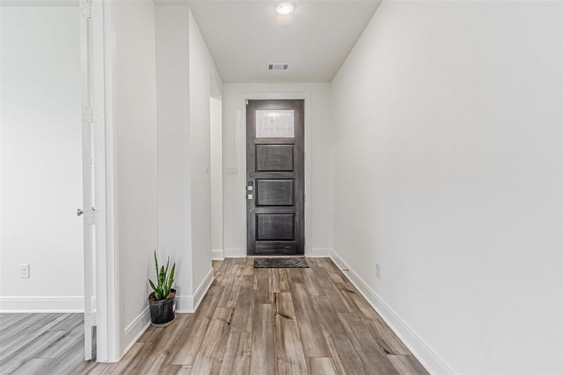 5028 Sandbrock Parkway, Aubrey TX 76227 - Photo 7