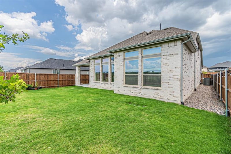 5028 Sandbrock Parkway, Aubrey TX 76227 - Photo 35