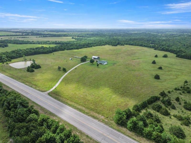 20280 US Highway 82 W, Honey Grove TX 75446 - Photo 5