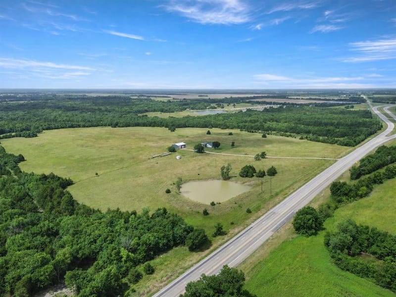 20280 US Highway 82 W, Honey Grove TX 75446 - Photo 4