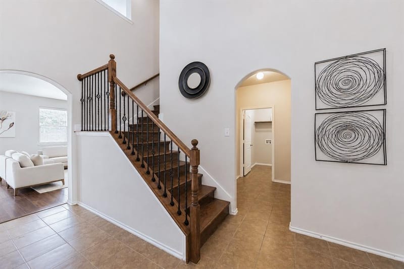 5049 Diamond Peak Court, McKinney TX 75071 - Photo 2