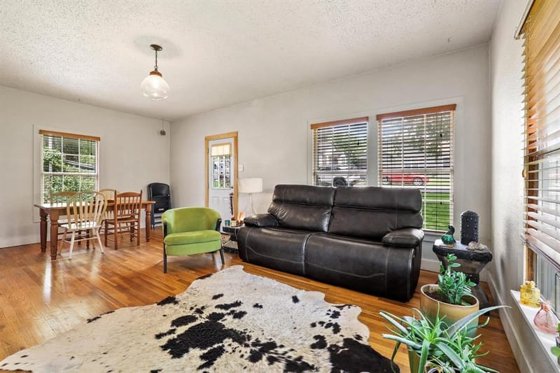 1322 W Chestnut Street, Denison TX 75020 - Photo 7