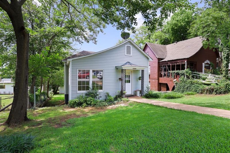 1322 W Chestnut Street, Denison TX 75020 - Photo 4