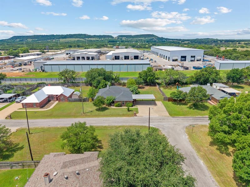 4000 View Point Drive, Granbury TX 76048 - Photo 31