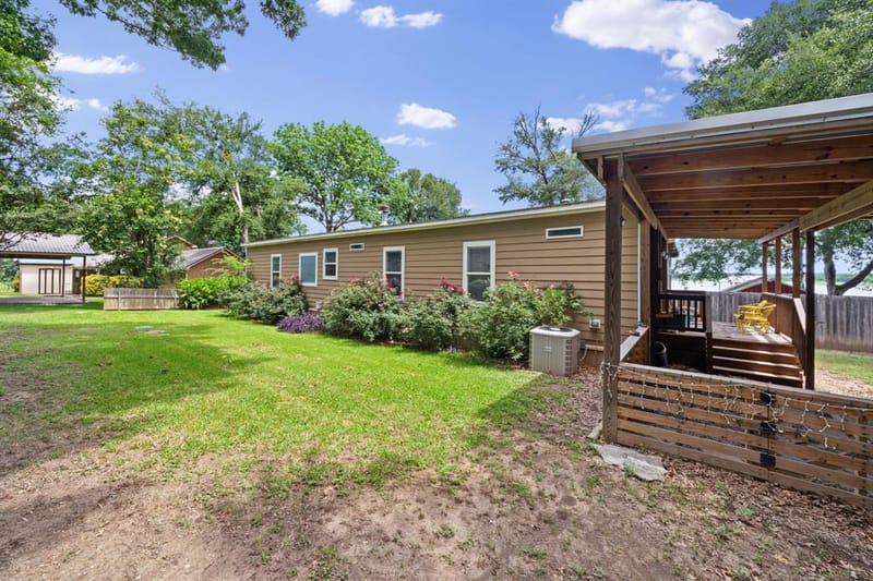 18390 Pine Drive, Eustace TX 75124 - Photo 10