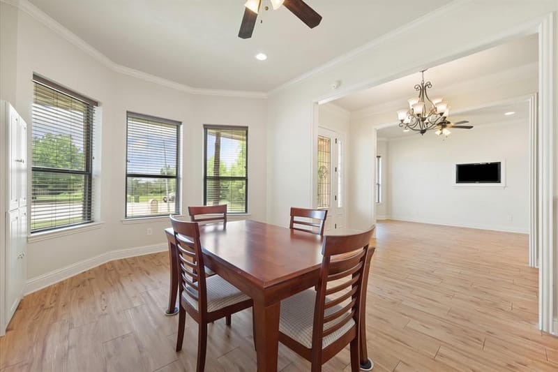 548 Mckittrick Court, Godley TX 76044 - Photo 5