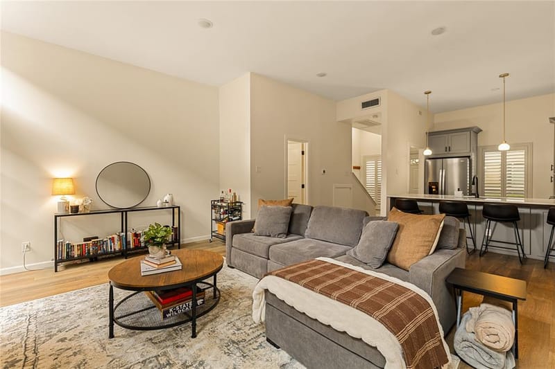 4015 Holland Avenue # 103, Dallas TX 75219 - Photo 11