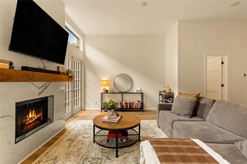 4015 Holland Avenue # 103, Dallas TX 75219 - Photo 8