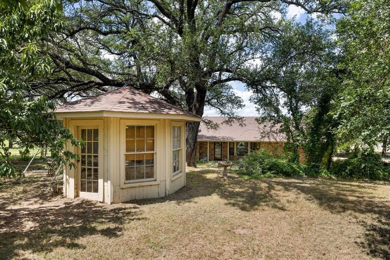 2952 State Hwy 144, Glen Rose TX 76043 - Photo 13